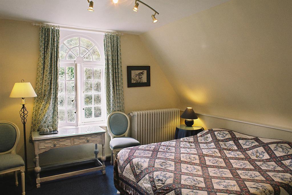 Hotel Egmond Brugge Szoba fotó
